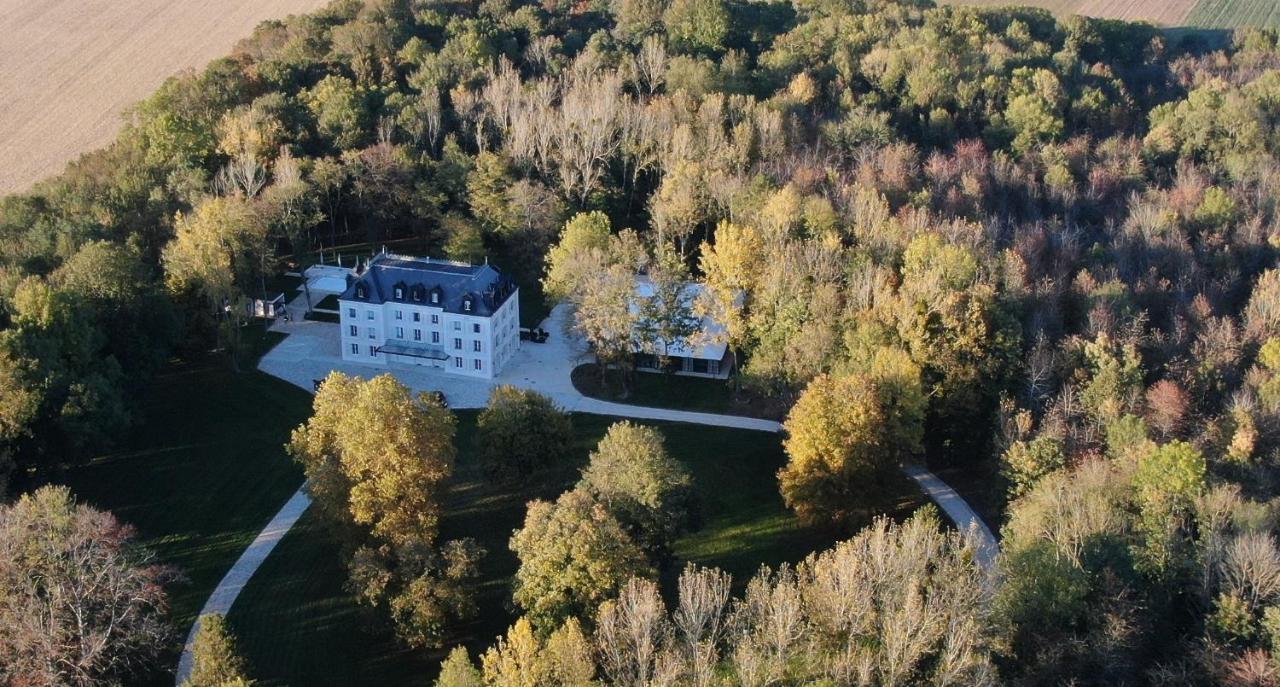 Chateau Des Hauts De Provins Otel Champcenest Dış mekan fotoğraf